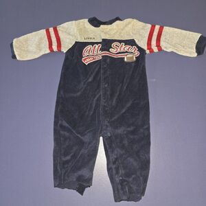 Carter's 1 Piece Infant Body Suit  All Stars Size 9 Month's (See Description) C7